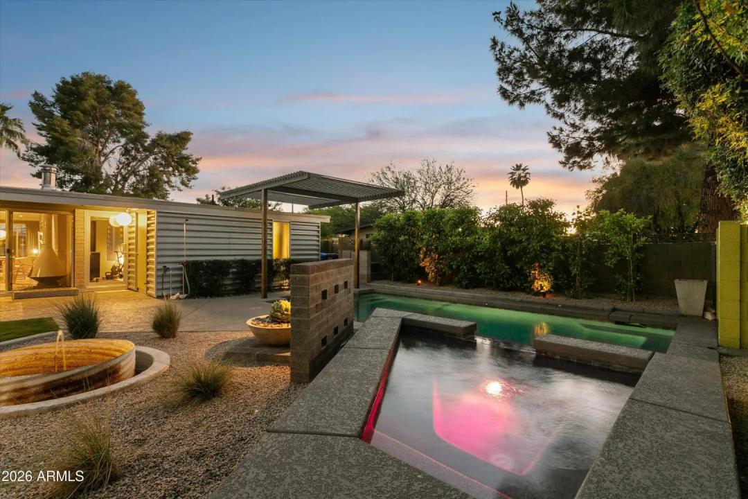 Real Estate Picture 40