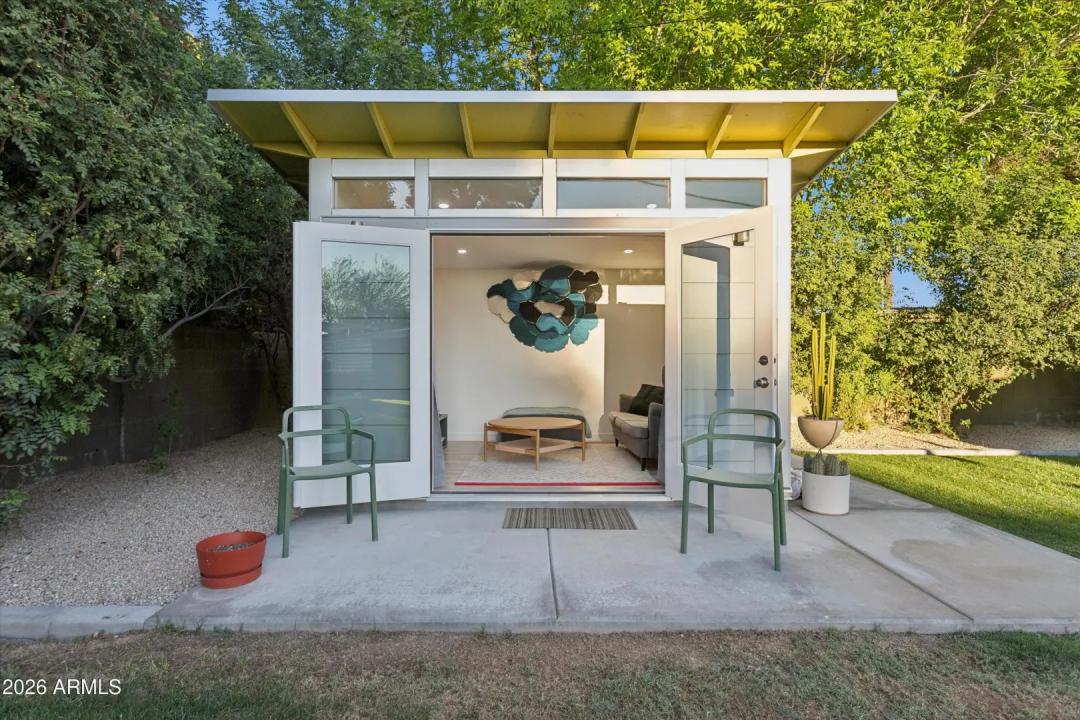Real Estate Picture 20