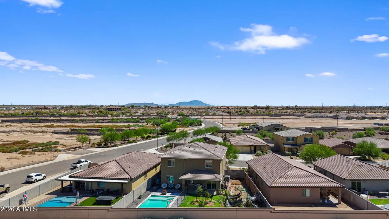 Real Estate Picture 27