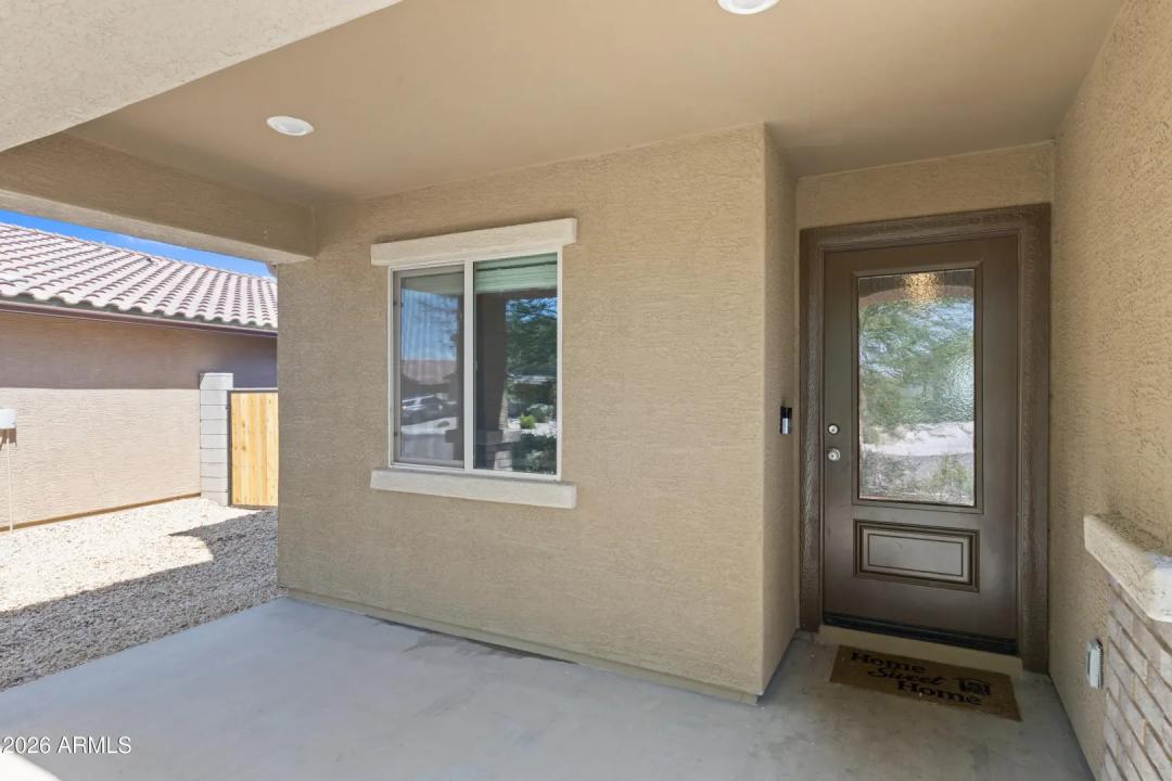 Real Estate Picture 30