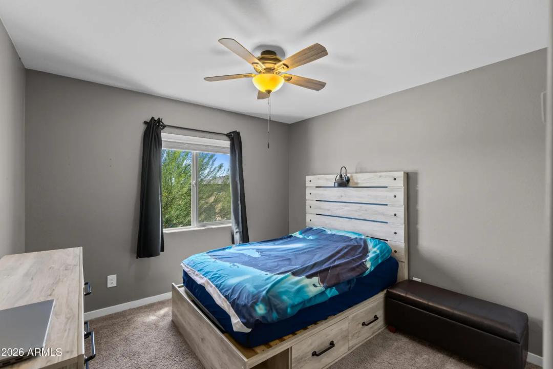 Real Estate Picture 39