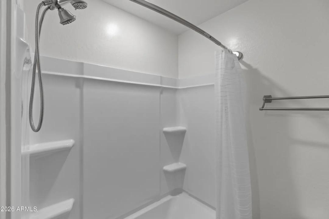 Real Estate Picture 42