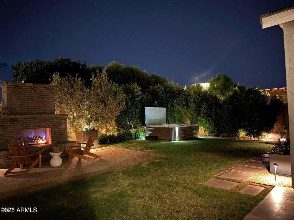Real Estate Picture 10