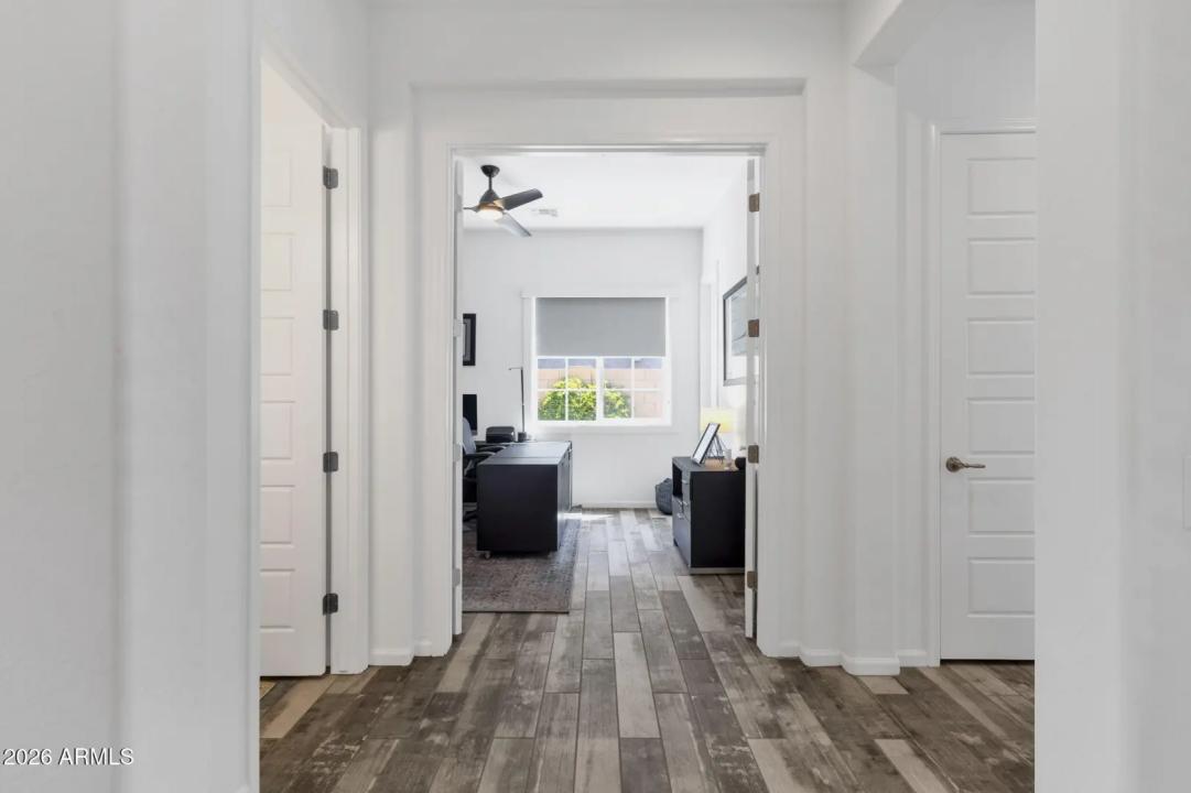 Real Estate Picture 37