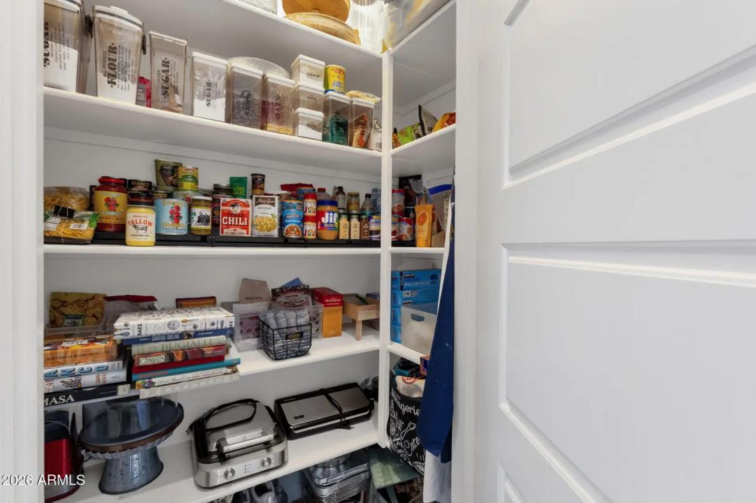 Real Estate Picture 22