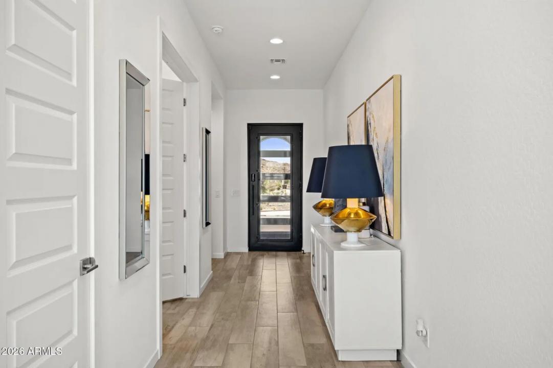 Real Estate Picture 2