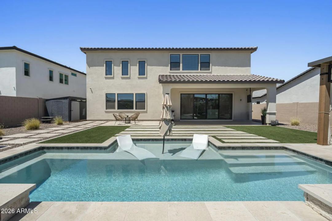 Real Estate Picture 36