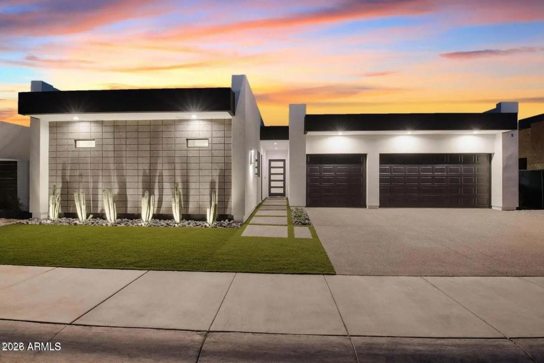 Real Estate Picture 1