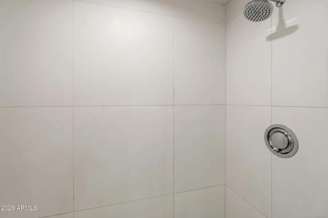 Real Estate Picture 20