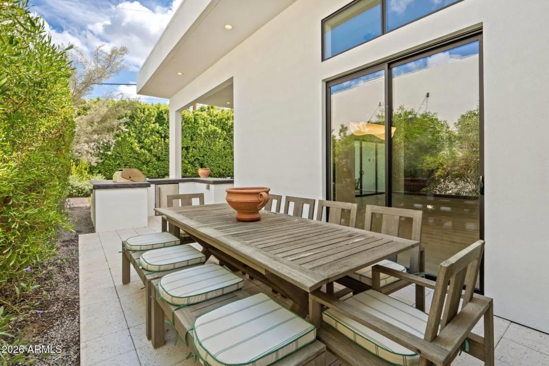 Real Estate Picture 46