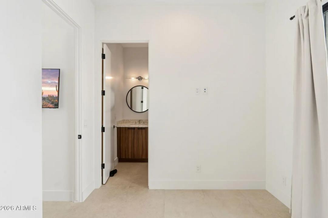 Real Estate Picture 53