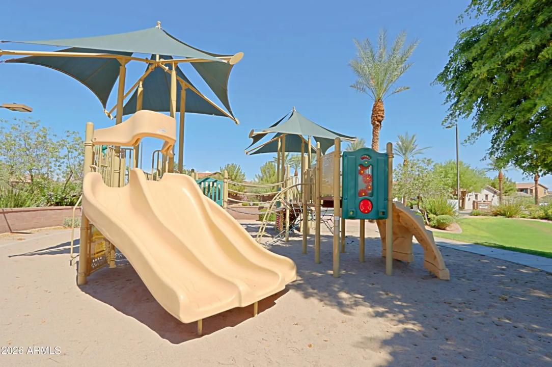 Real Estate Picture 62