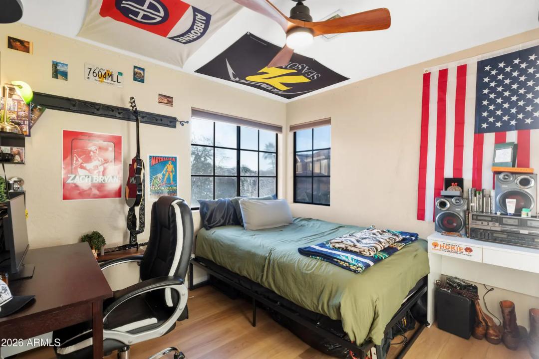 Real Estate Picture 26