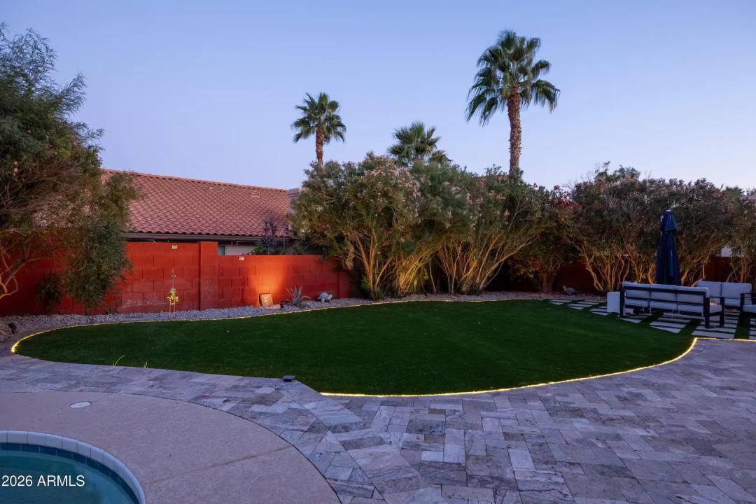 Real Estate Picture 37