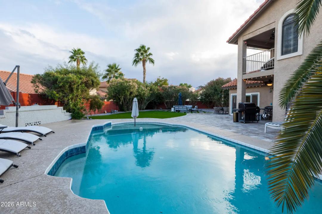 Real Estate Picture 42