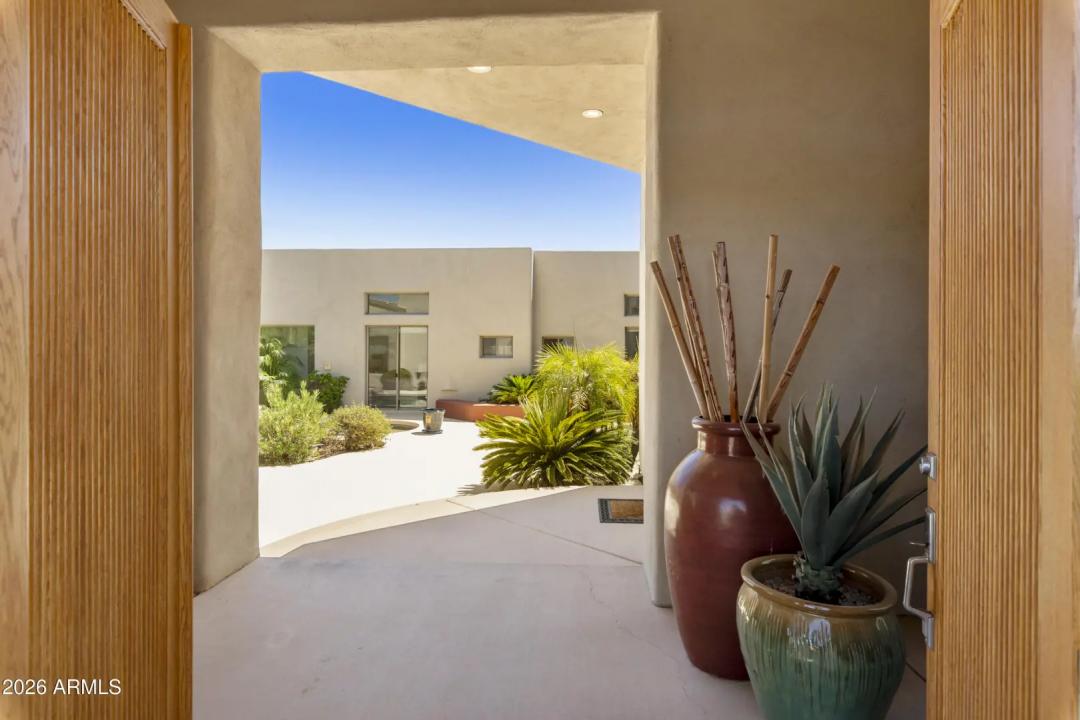 Real Estate Picture 2