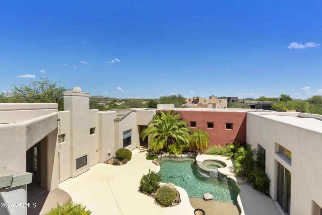 Real Estate Picture 13
