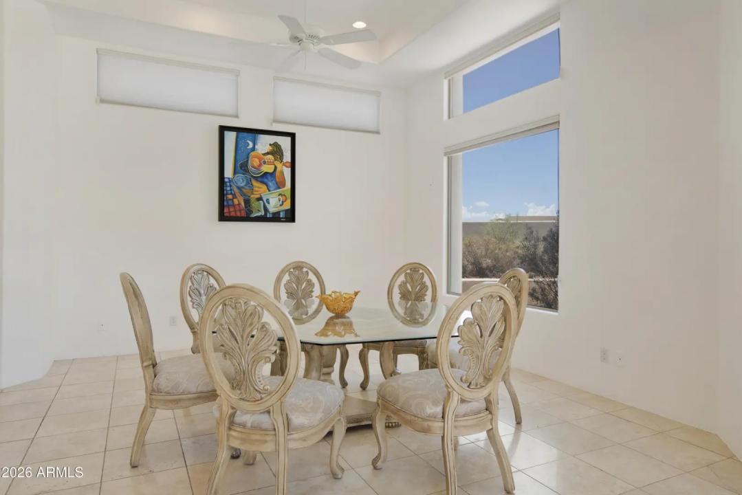 Real Estate Picture 10