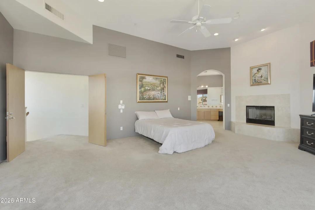Real Estate Picture 19