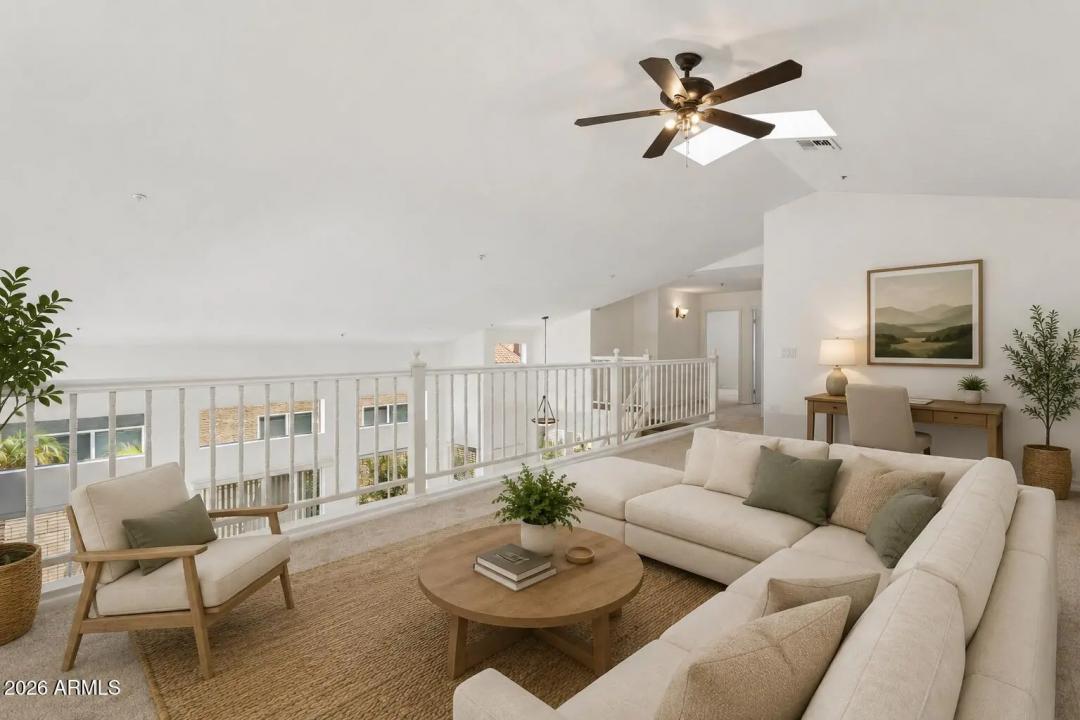 Real Estate Picture 17
