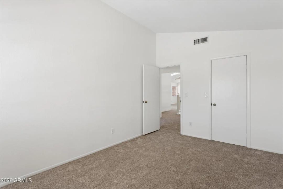 Real Estate Picture 20