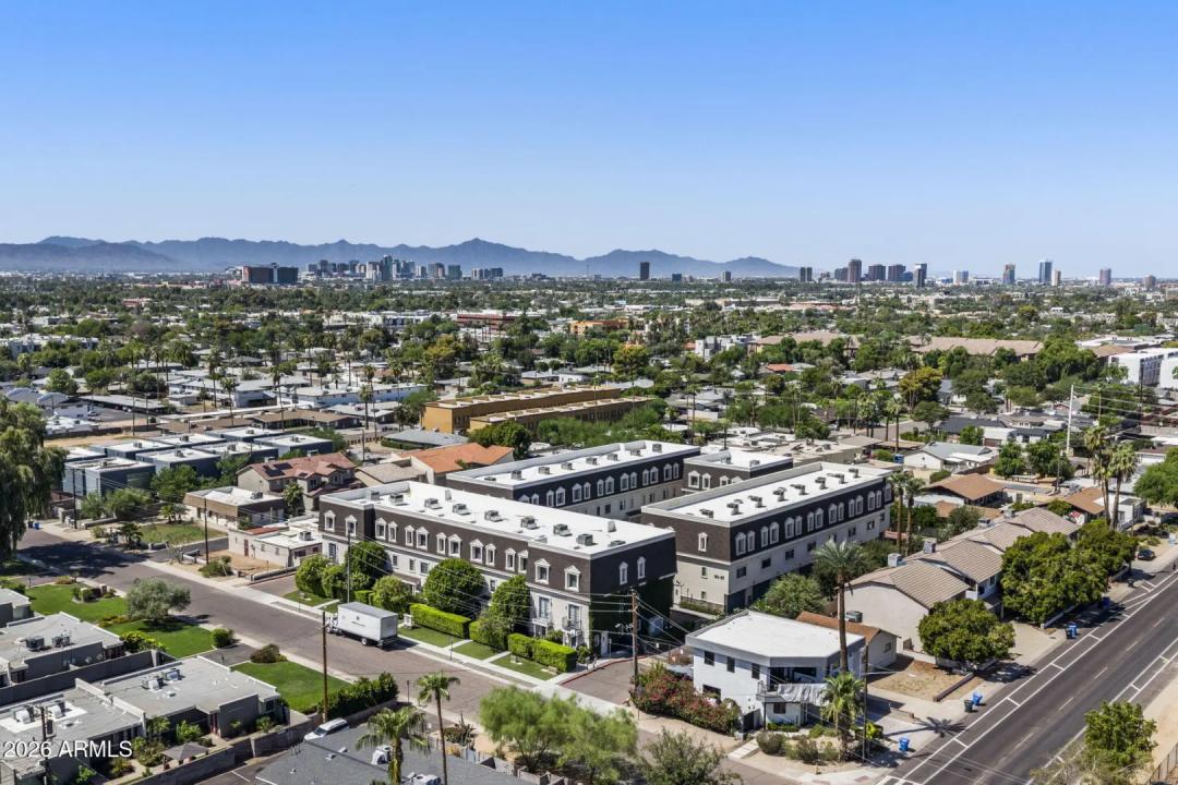 Real Estate Picture 2