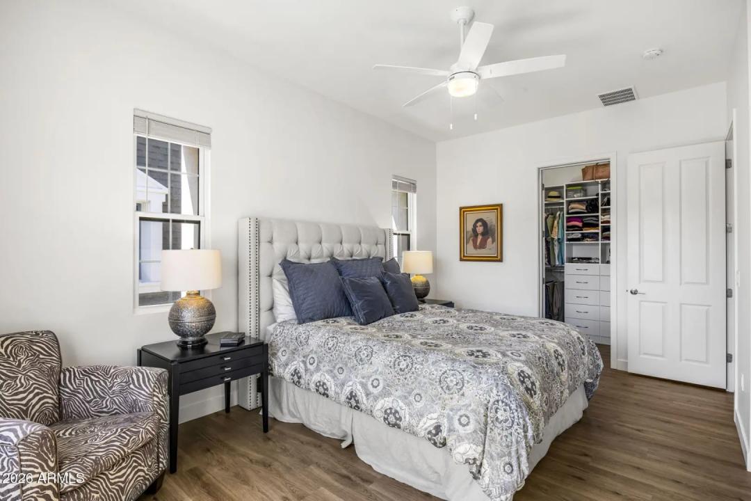 Real Estate Picture 20