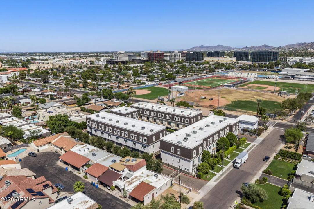 Real Estate Picture 42
