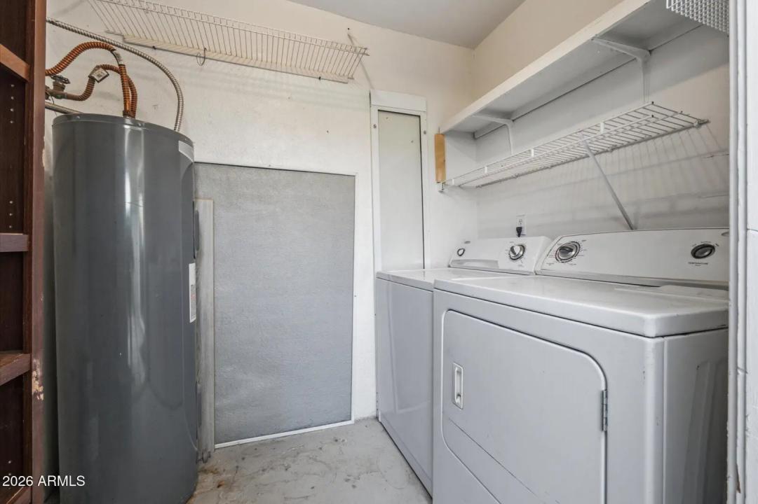 Real Estate Picture 13
