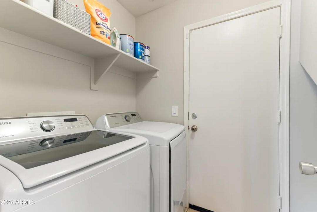 Real Estate Picture 34
