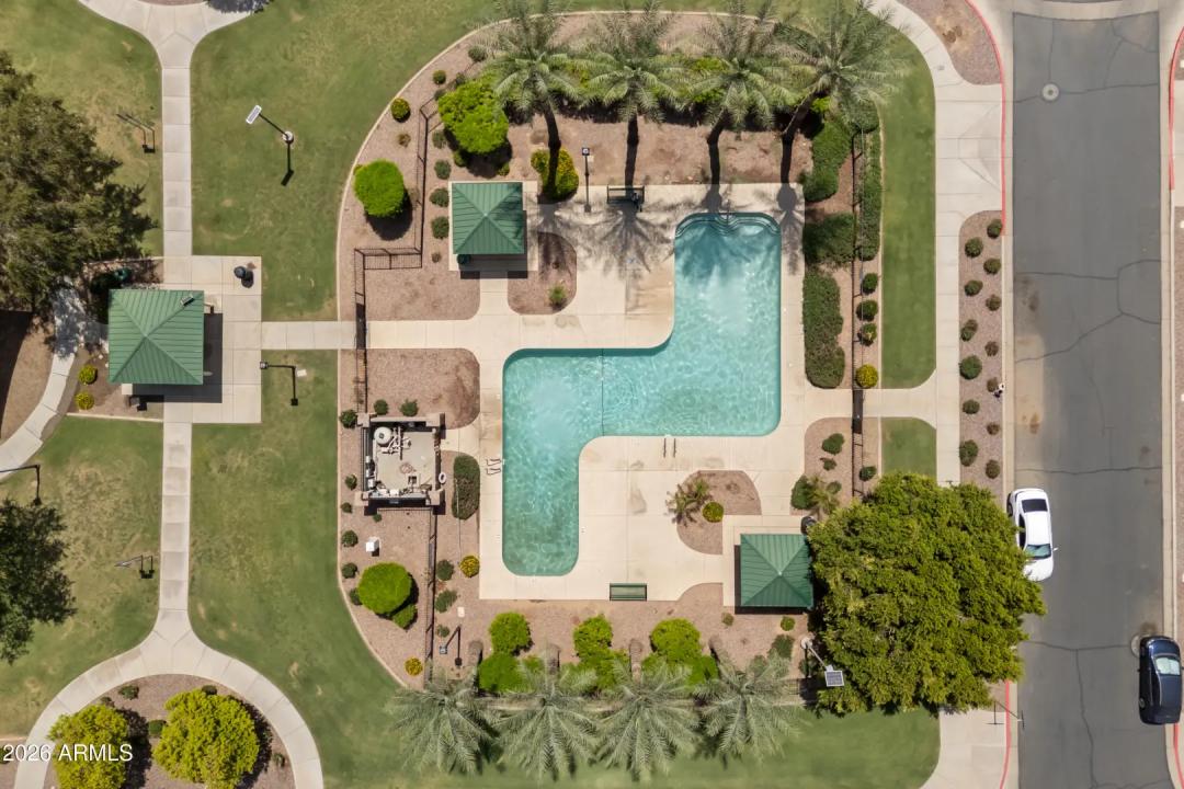 Real Estate Picture 44