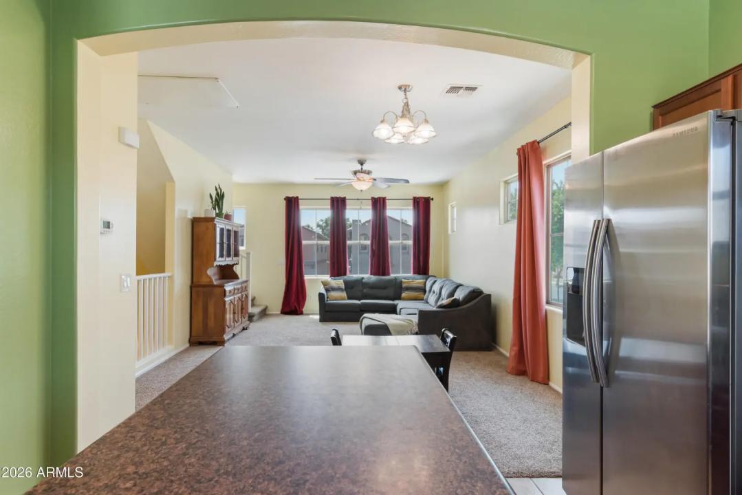 Real Estate Picture 17