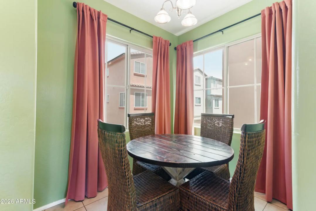 Real Estate Picture 19
