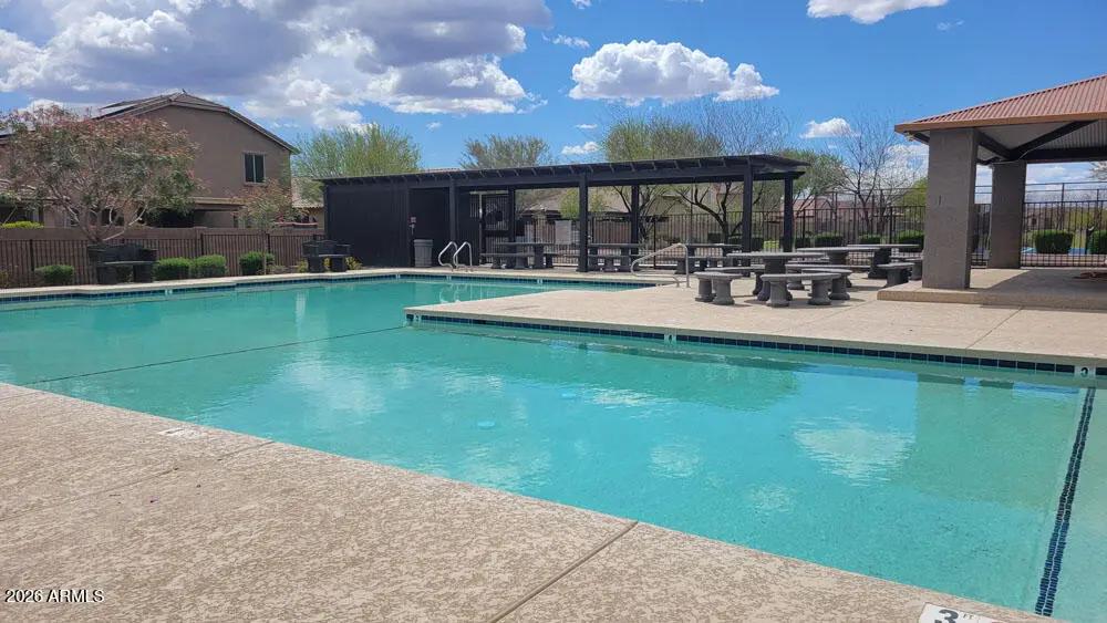 Real Estate Picture 7