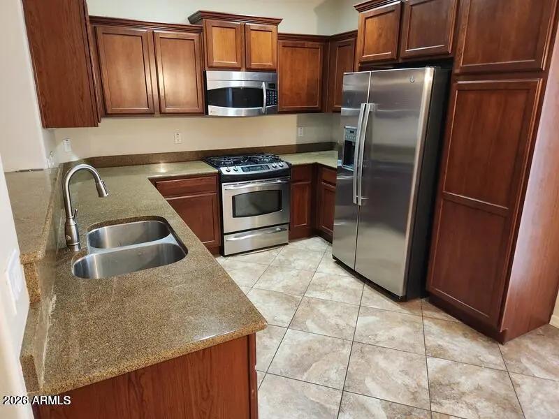 Real Estate Picture 2