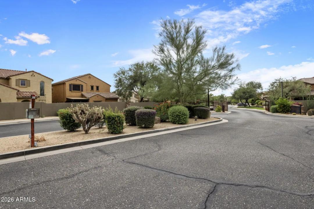 3975 E Melinda Drive Phoenix AZ 85050 Picture 31.