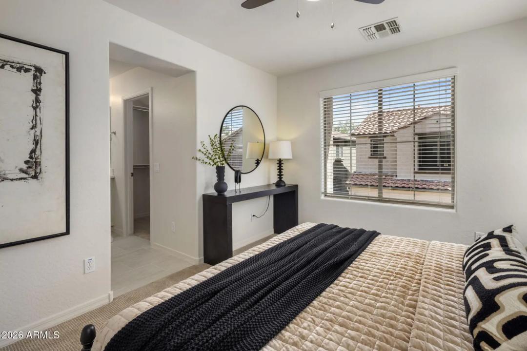 3975 E Melinda Drive Phoenix AZ 85050 Picture 16.