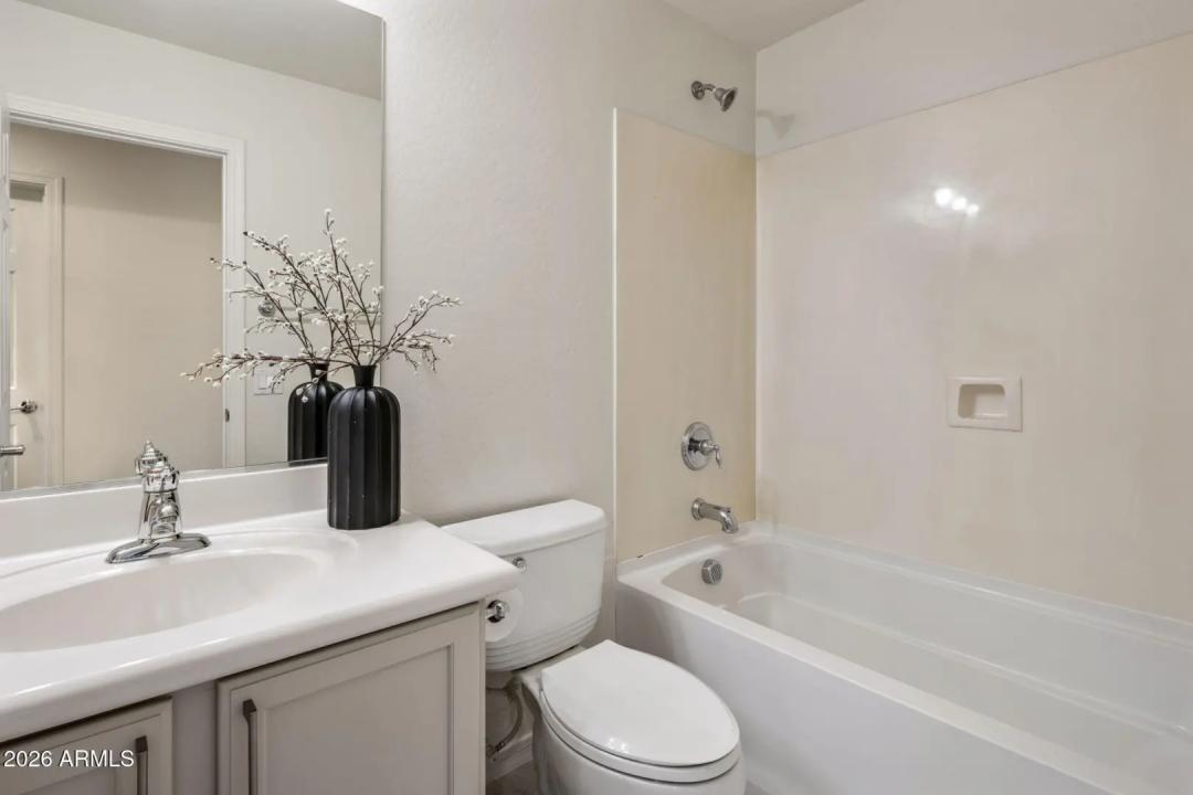 3975 E Melinda Drive Phoenix AZ 85050 Picture 22.