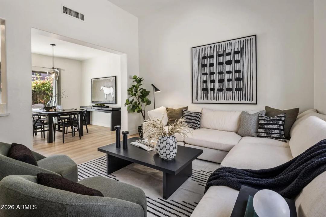 3975 E Melinda Drive Phoenix AZ 85050 Picture 2.