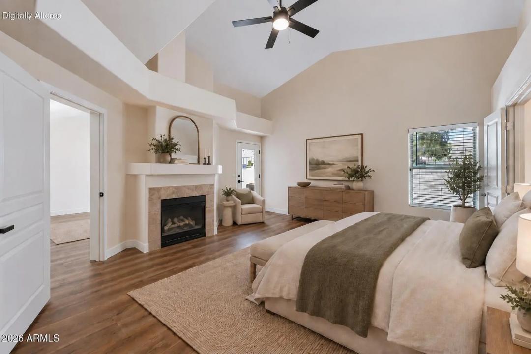 Real Estate Picture 5