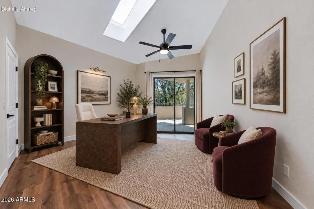 Real Estate Picture 8