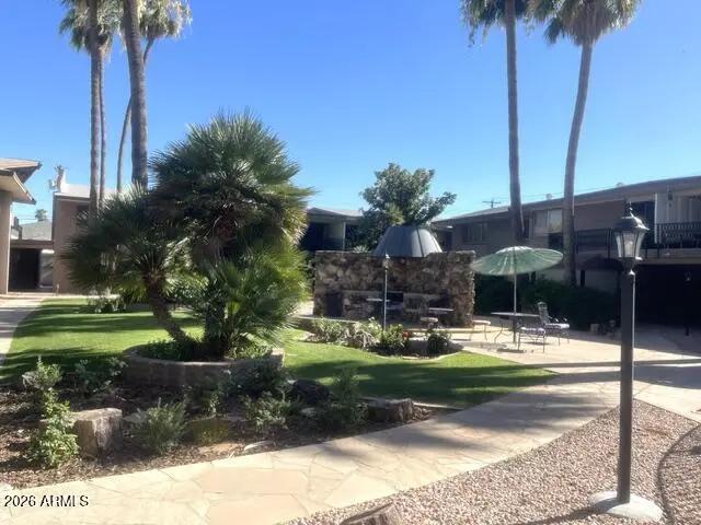 Real Estate Picture 2