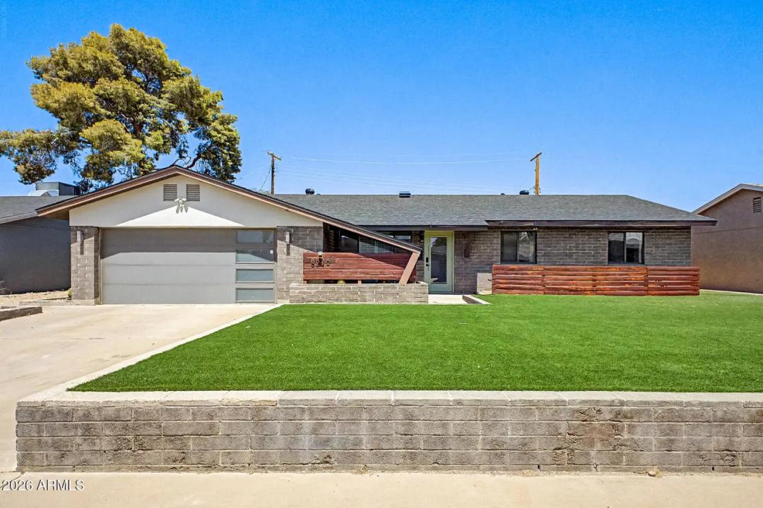 Real Estate Picture 1