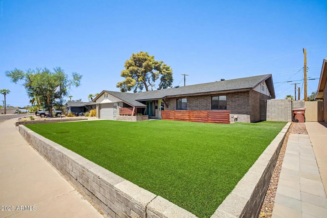Real Estate Picture 34