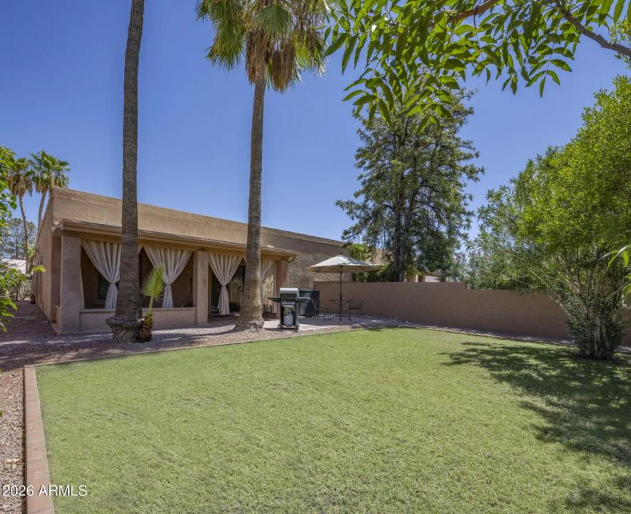 Real Estate Picture 23
