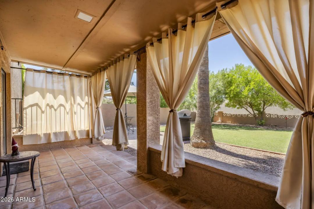 Real Estate Picture 26
