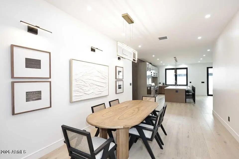 Real Estate Picture 9