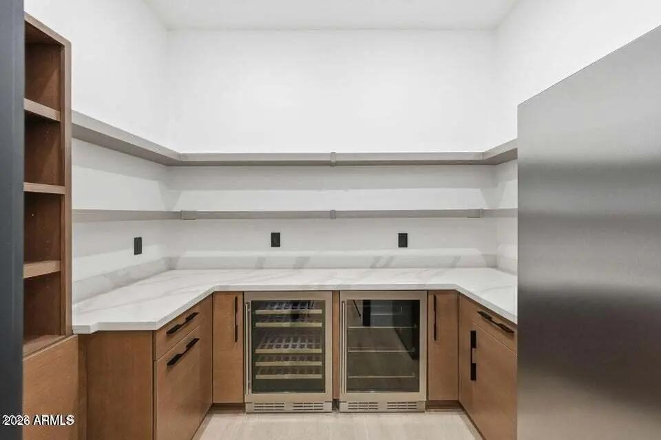 Real Estate Picture 14