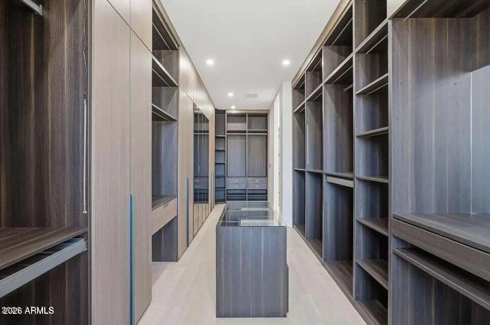Real Estate Picture 18
