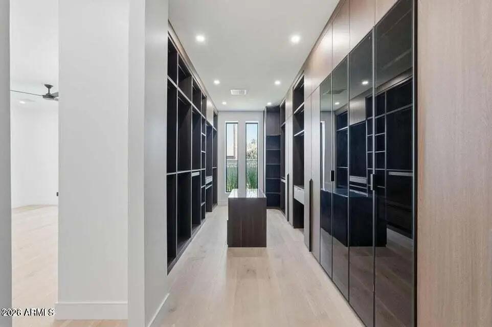 Real Estate Picture 19